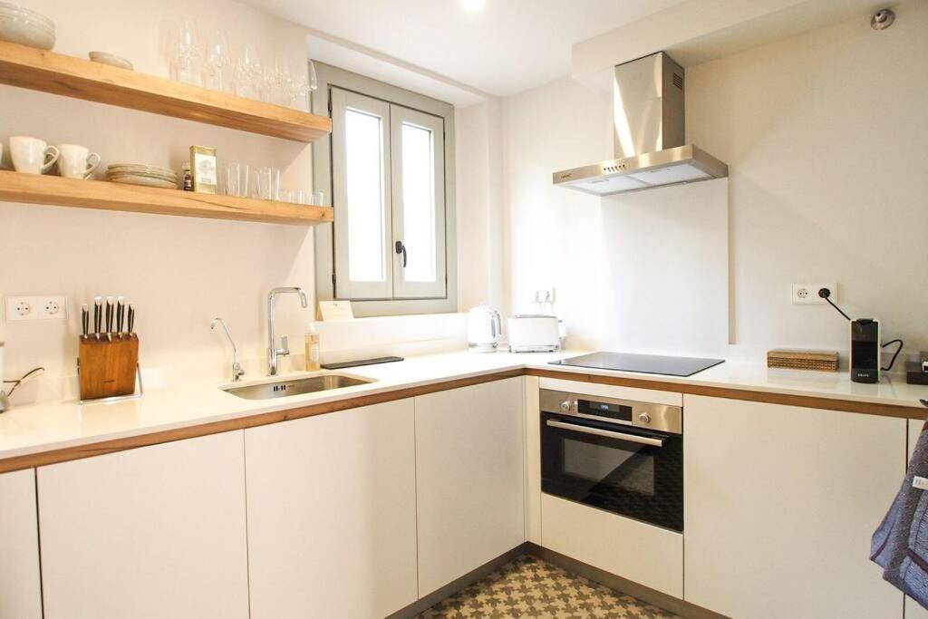 Velo Vern 1 Beautiful New Apartment 2 Bed Ensuite Girona Exterior foto